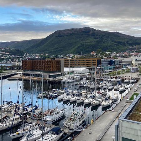 Modern Apartment - Amazing Terrace And Fjord View, Close To City Center Bergen Buitenkant foto