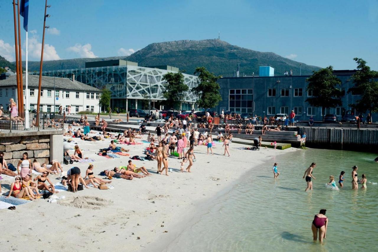 Modern Apartment - Amazing Terrace And Fjord View, Close To City Center Bergen Buitenkant foto