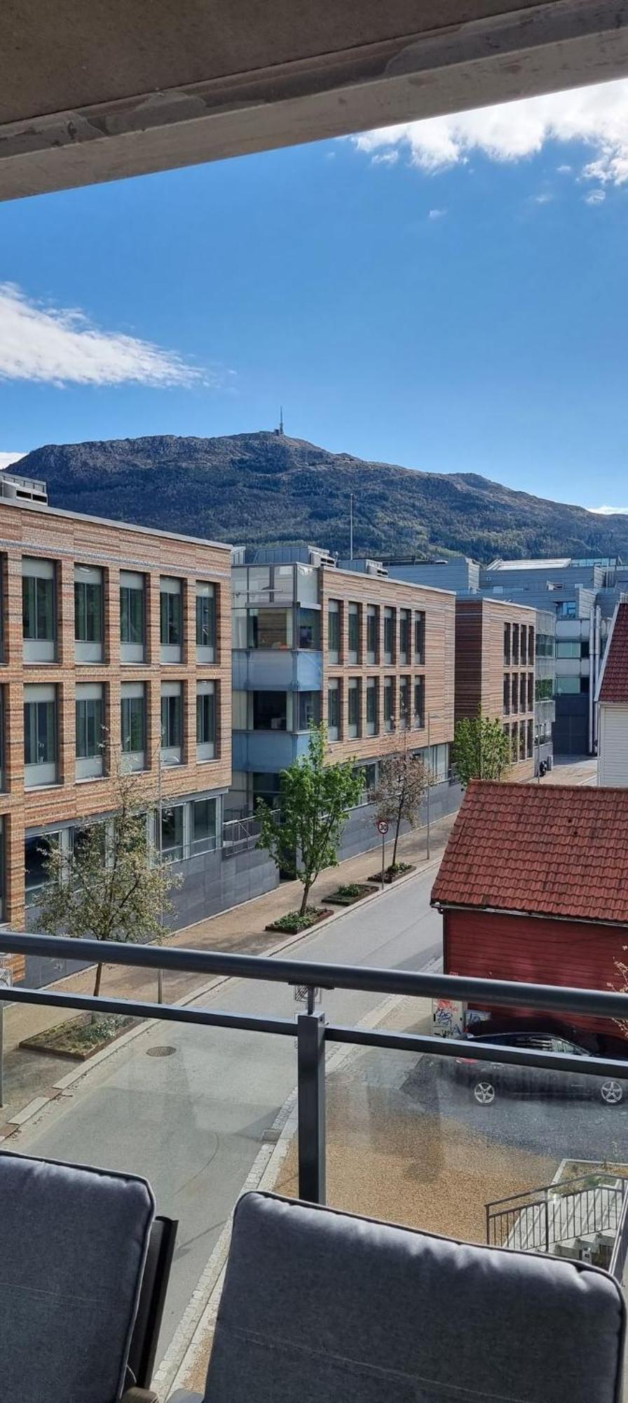 Modern Apartment - Amazing Terrace And Fjord View, Close To City Center Bergen Buitenkant foto